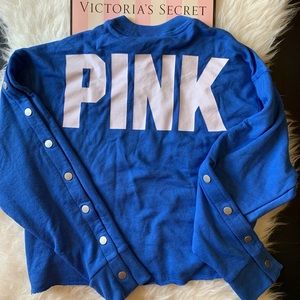 Pink Victoria’s Secret long fleece crop crew
